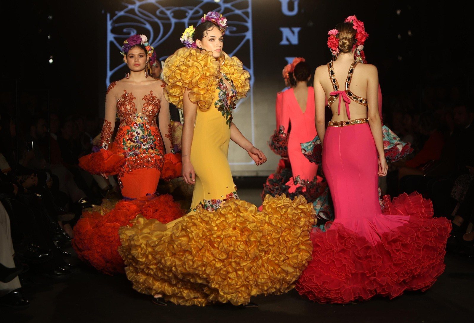 El elegante desfile de la diseñadora malagueña Amparo Pardal en We Love Flamenco 2023