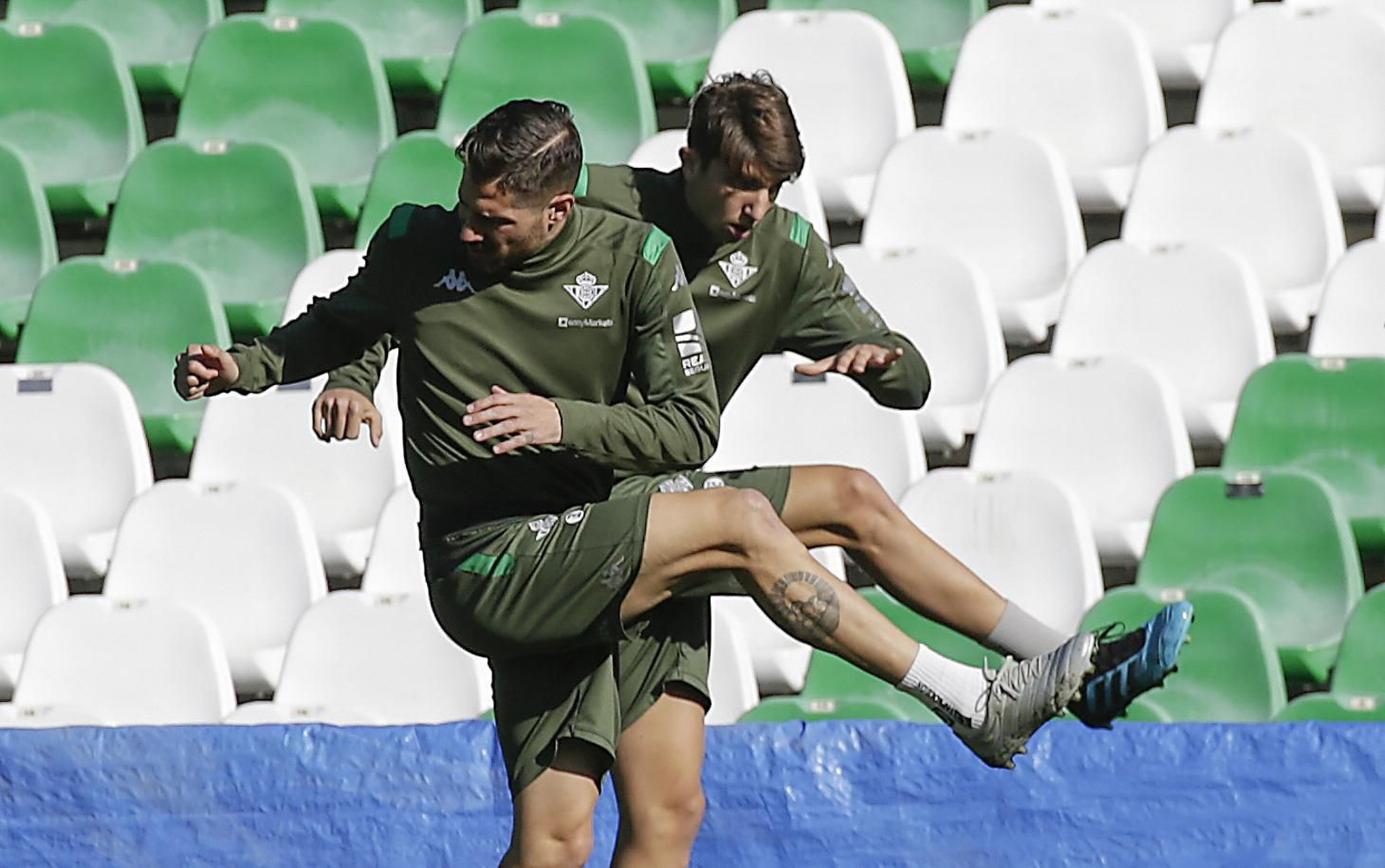 Entrenamiento de jugadores del Betis