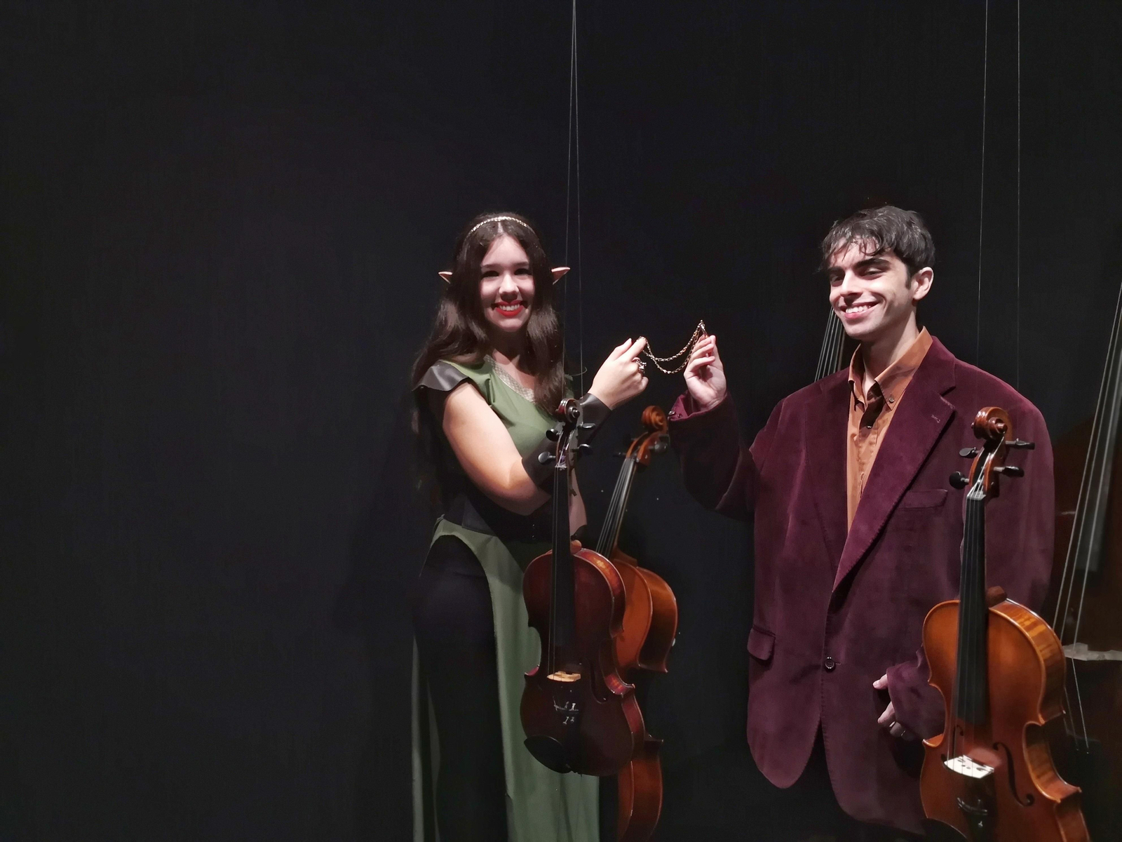 Dos personajes basados en las obras de Tolkien que participarán en la nueva temporada de cuentacuentos.