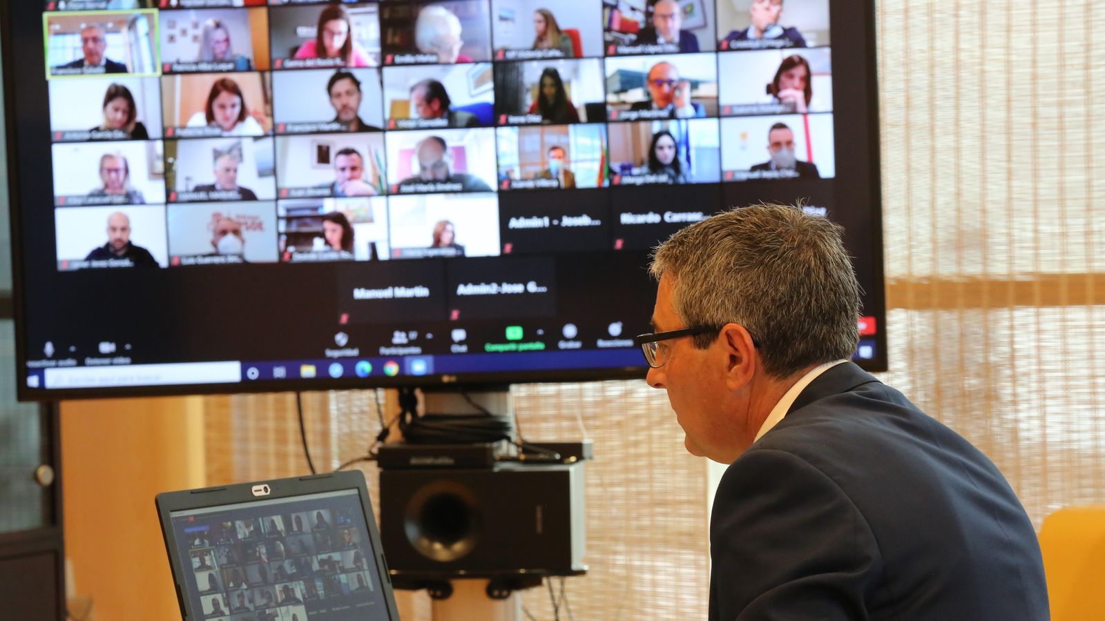 Francisco Salado, durante la celebración del pleno de la Diputación de Málaga.