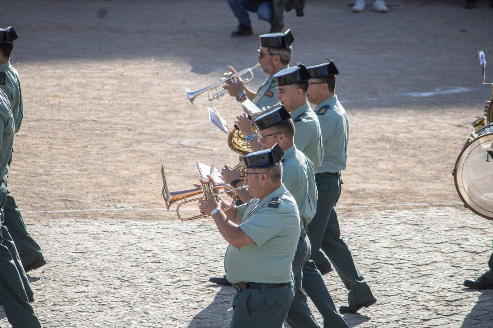 Las bandas de música se lucen antes del Día de las Fuerzas Armadas en Granada