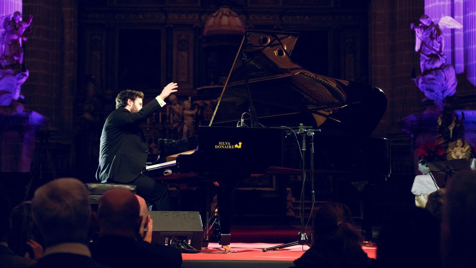 Concierto de Chico Pérez por las víctimas de la Dana.