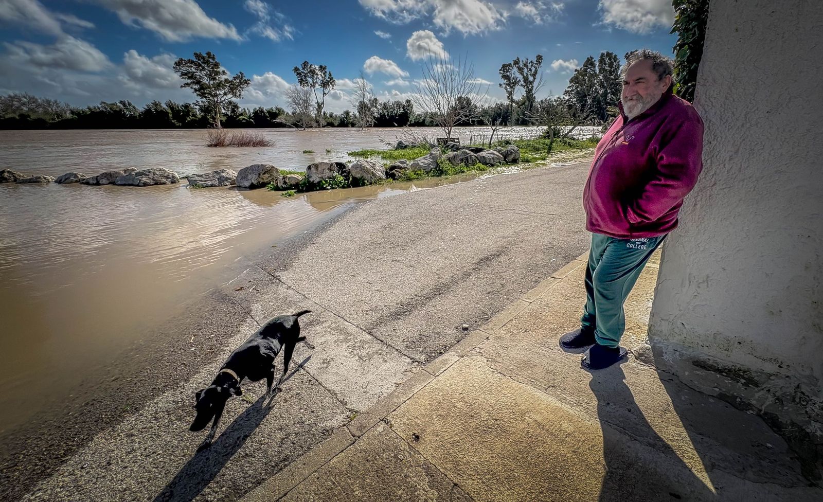 Intensa jornada en las zonas inundadas de Jerez, en imágenes