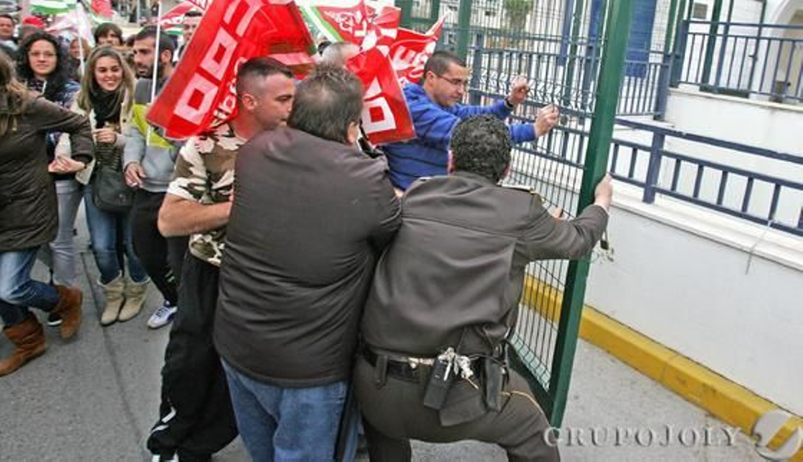 Las imágenes de la huelga general en Jerez. 

Foto: Pascual