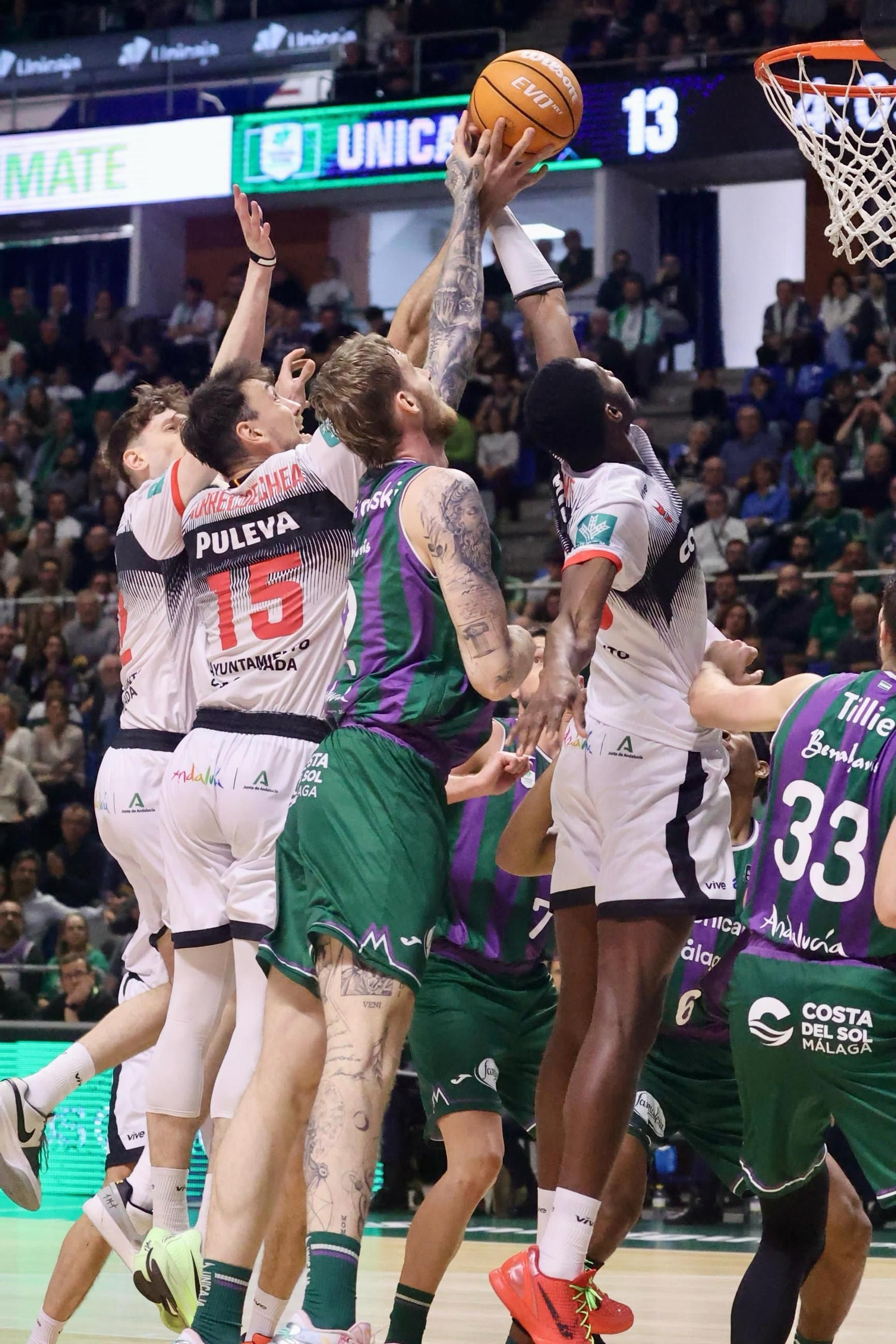 Katherinne's captivating beauty