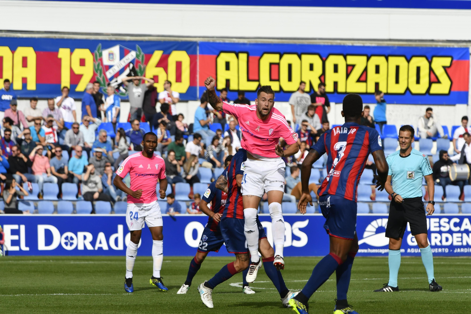 Las imágenes del Huesca-Cádiz