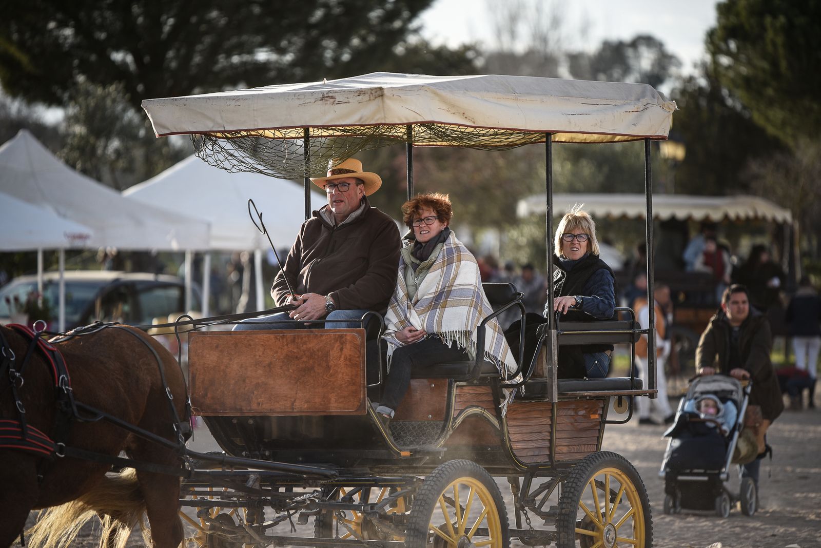 Imágenes del ambiente en la Aldea de El Rocío el domingo 26 de febrero