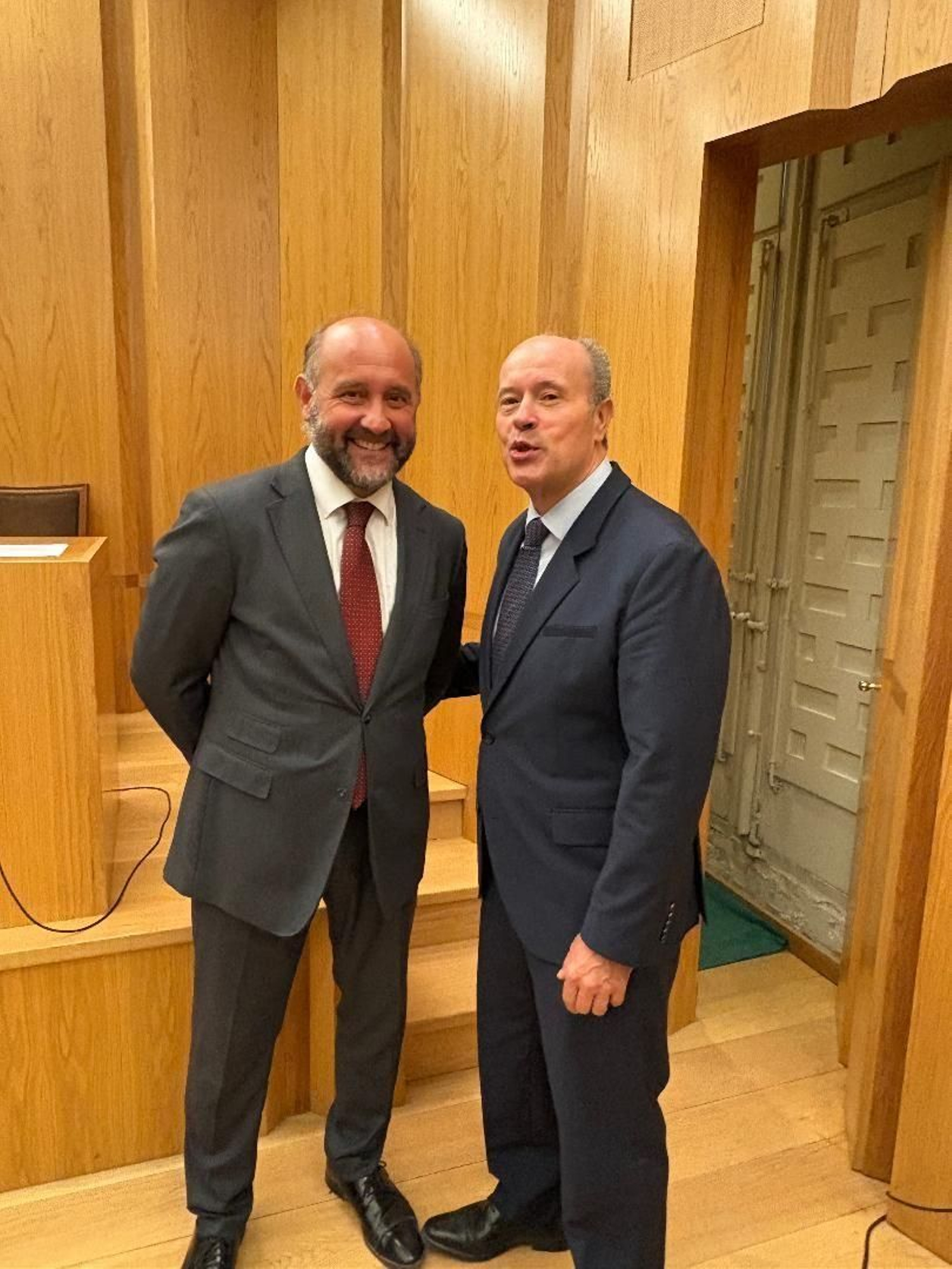 Juan José Ortíz y Juan Carlos Campo, en la Real Academia de Bellas Artes de San Fernando