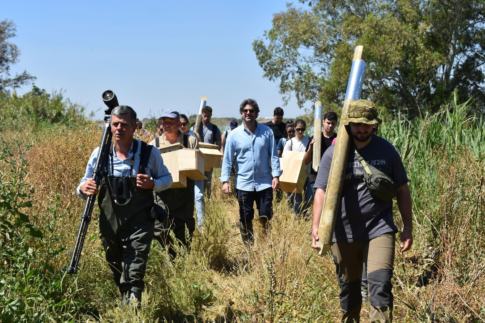 Algunos de los voluntarios de Salarte.
