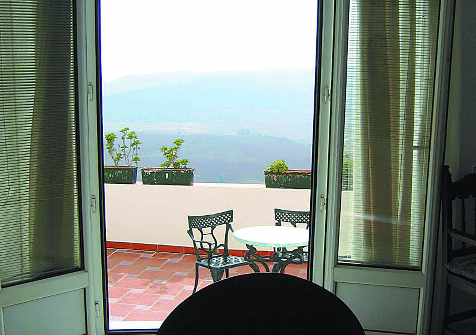 La medida estaba pensada como reacción a precios hoteleros al alza ante picos de demanda.