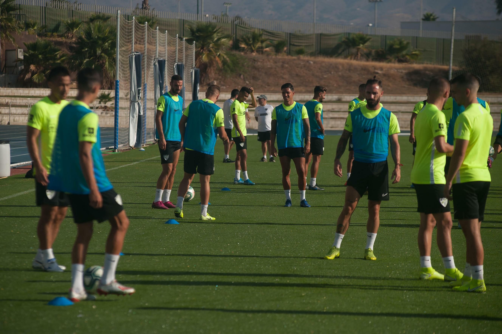 Las fotos del entrenamiento del Málaga CF a puerta abierta Las fotos del entrenamiento del Málaga CF a puerta abierta