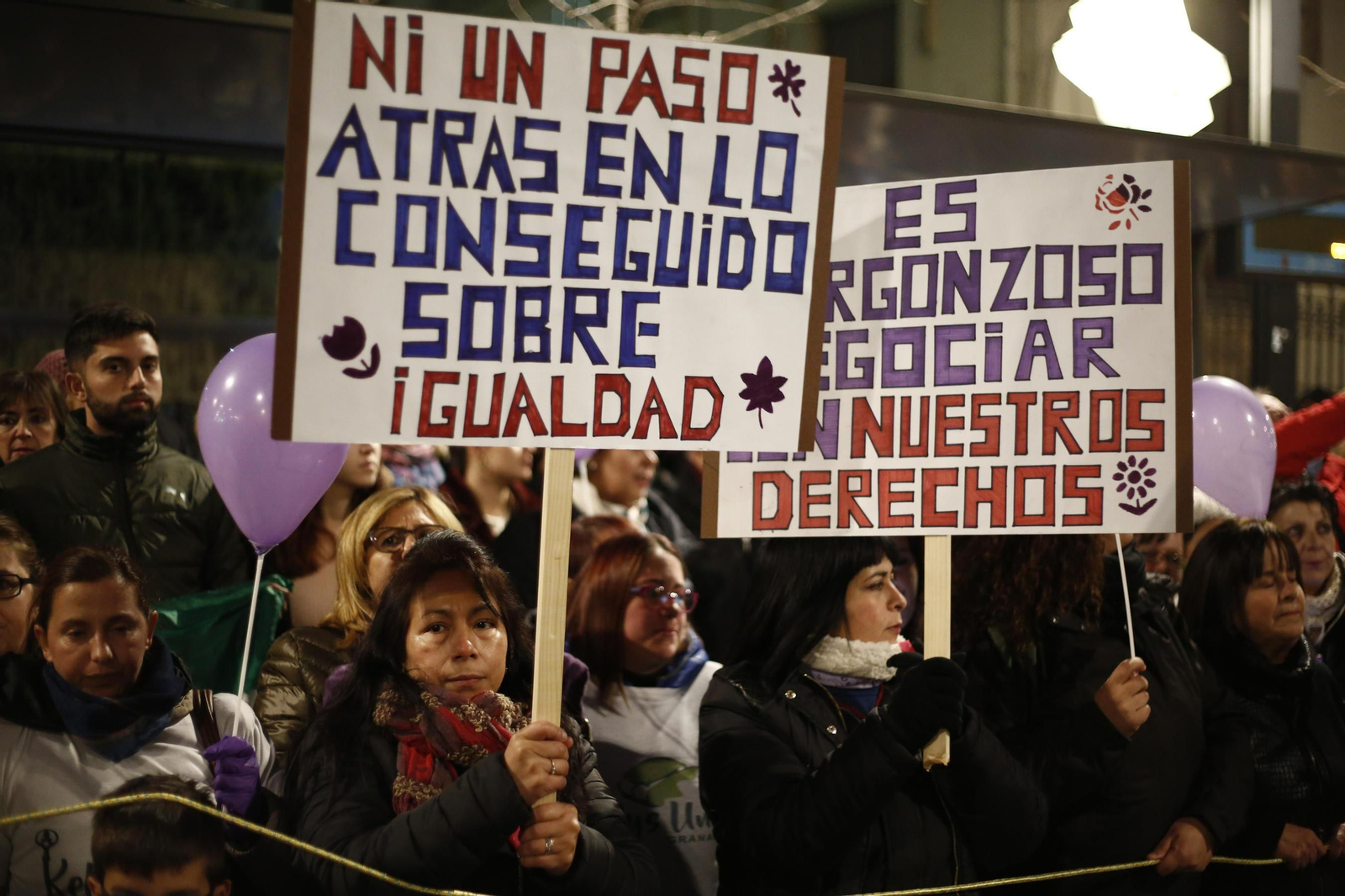10.000 personas en la manifestación feminista.