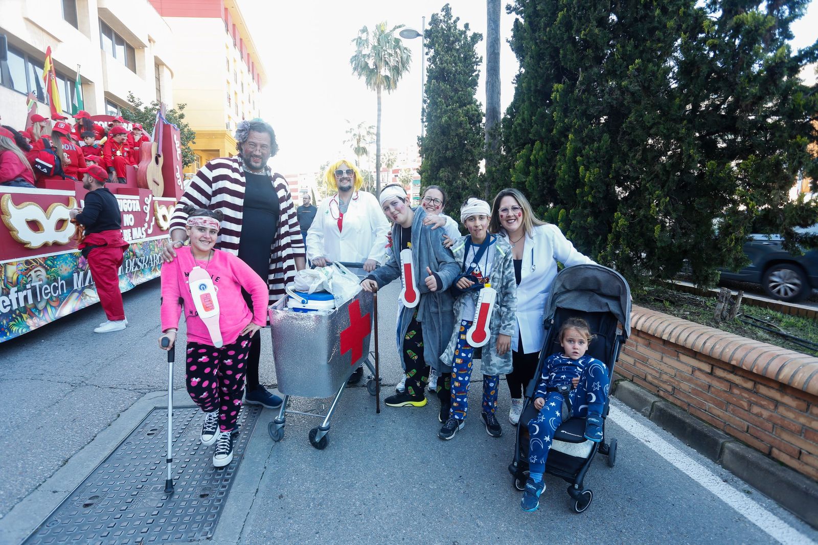 Búscate en las fotos de la cabalgata del Carnaval de Algeciras 2026