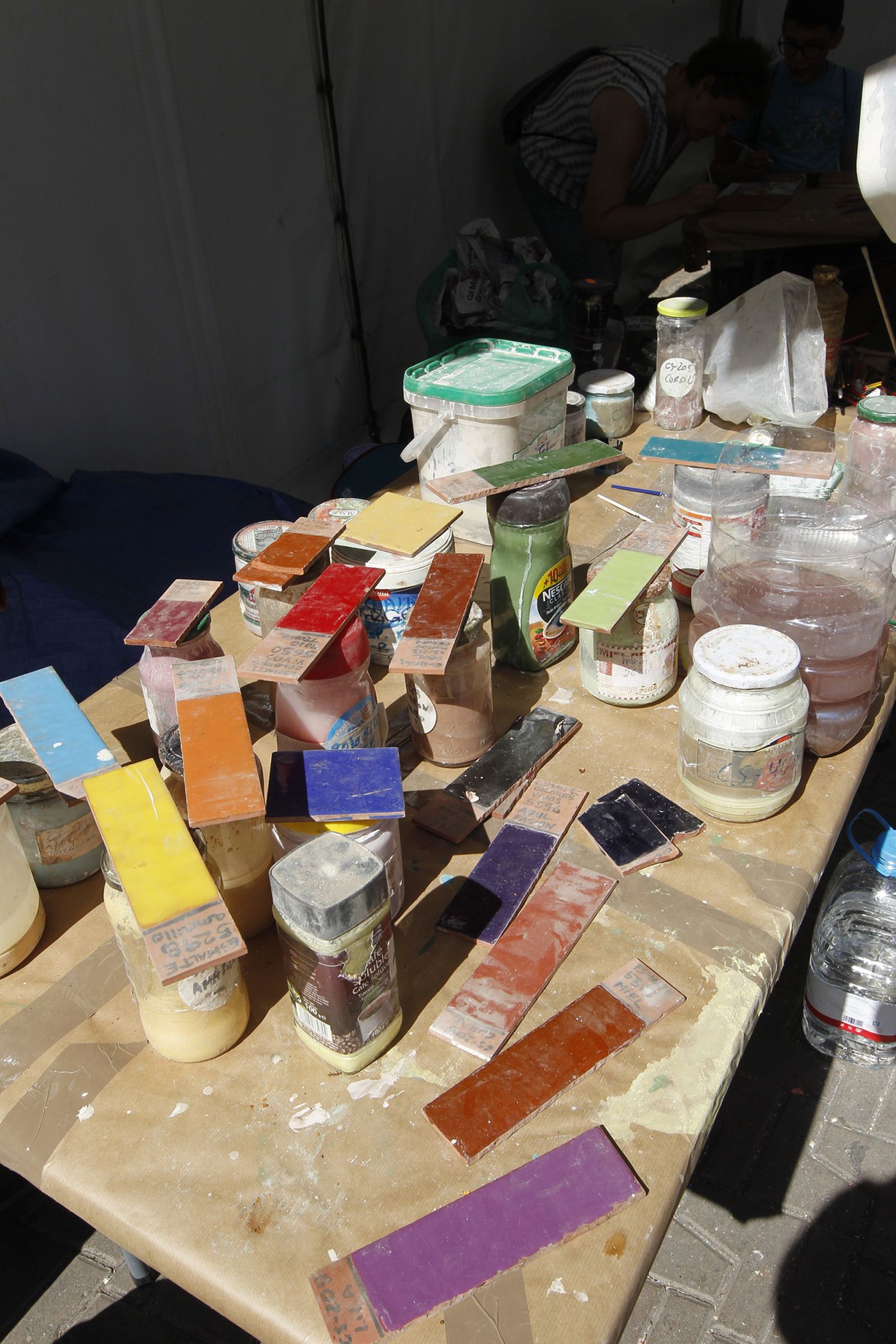 Taller cuerda-seca alfarería. Feria de Almería 2019