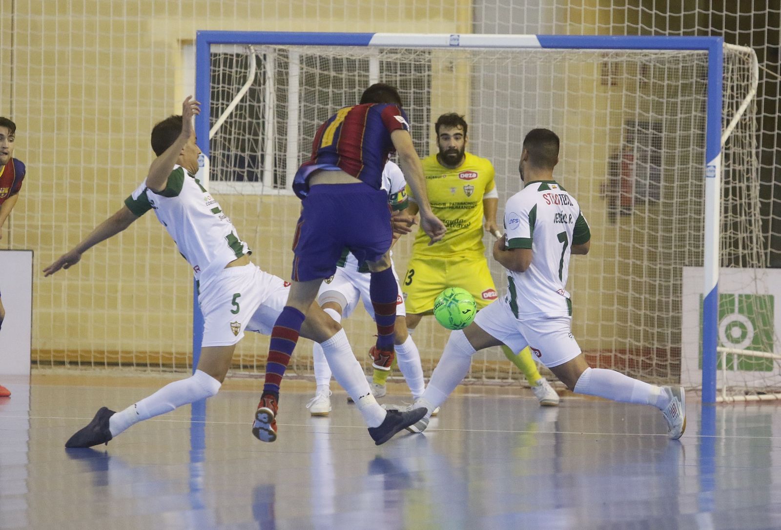 Las fotos de la hazaña: la victoria del Córdoba Futsal ante el Barça