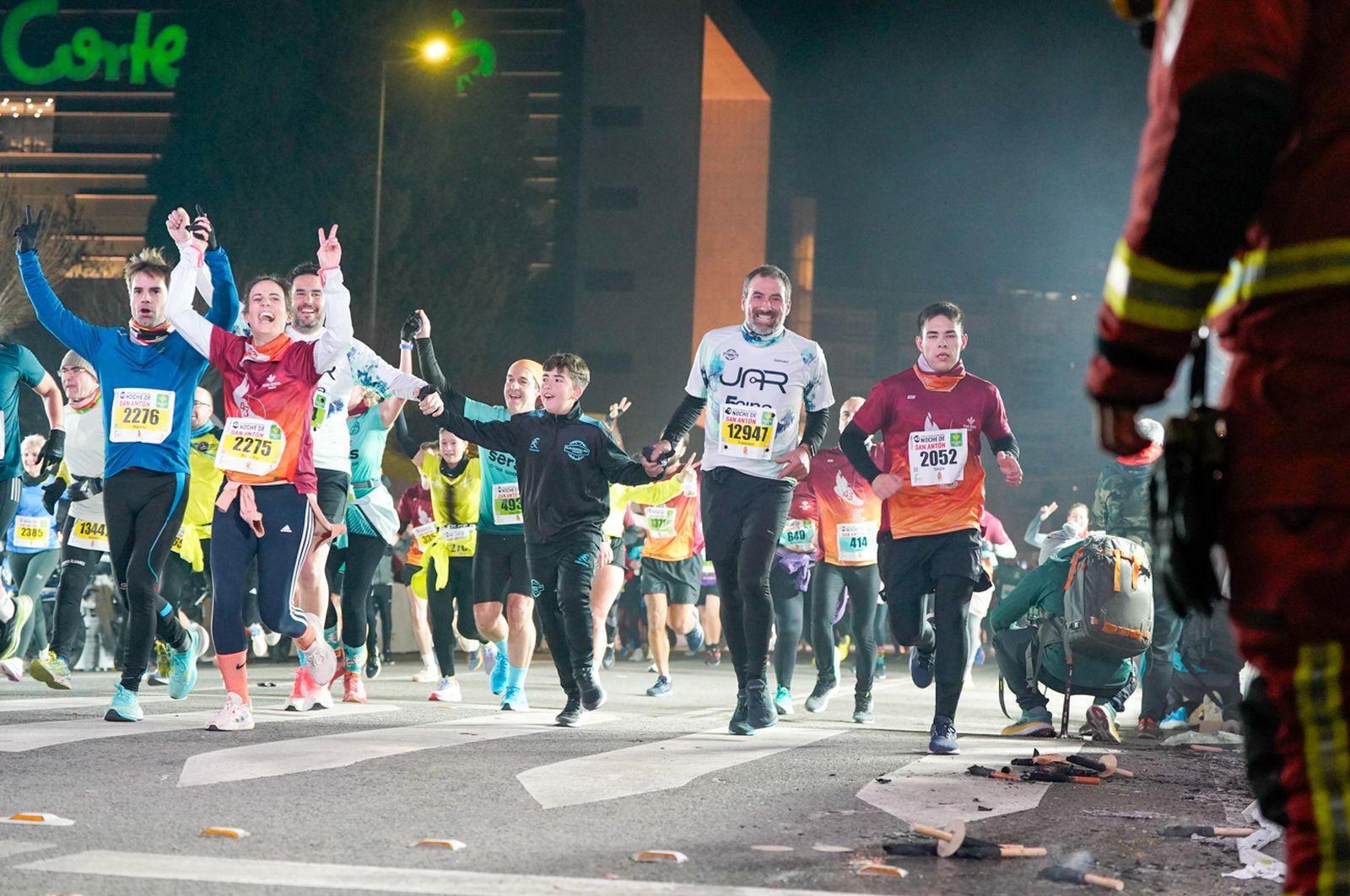 En imágenes: búscate en tu llegada a meta de la Carrera de San Antón 2026 (13)