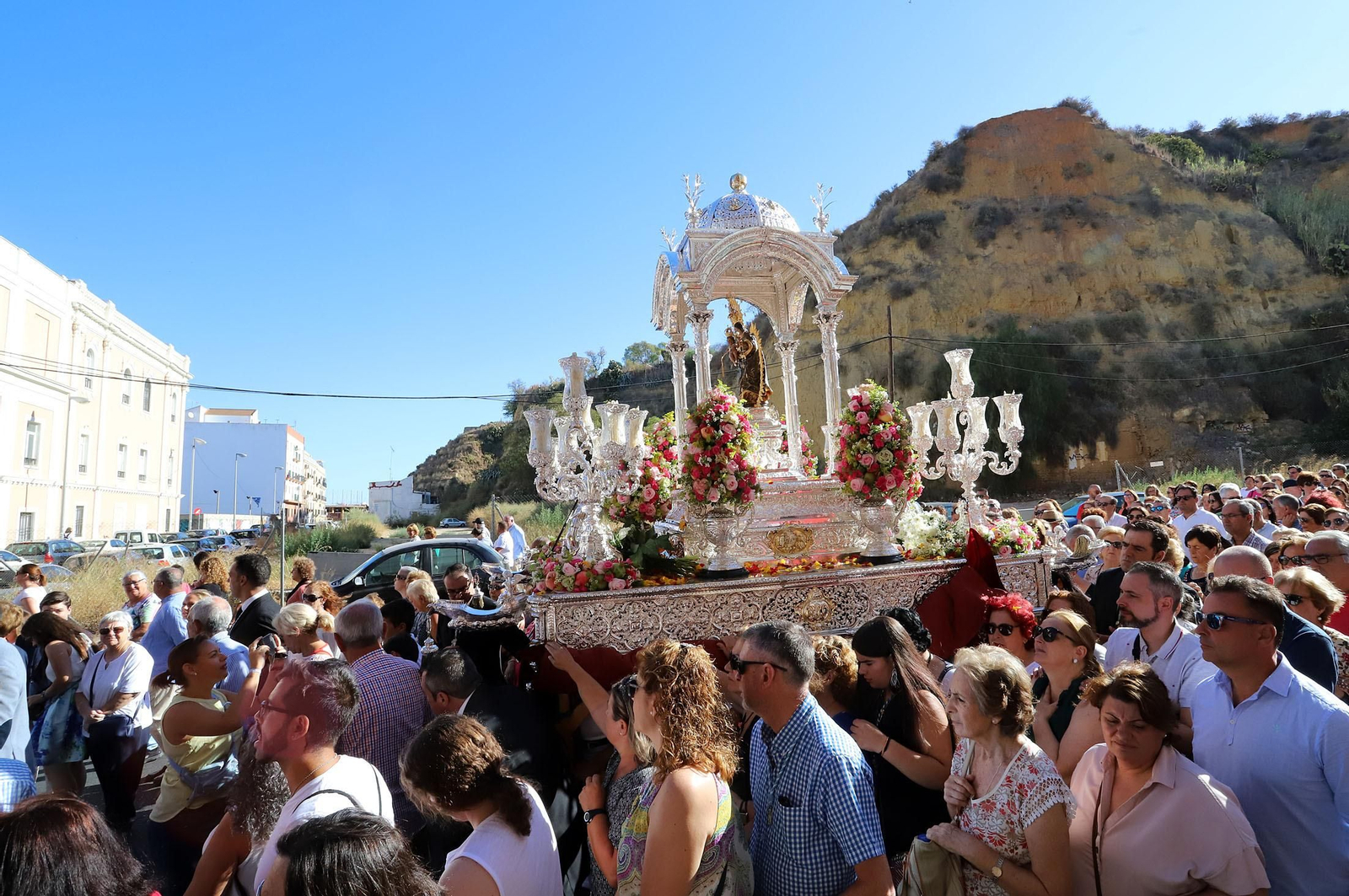 Un momento de la bajada de la Virgen de la Cinta del año 2019.