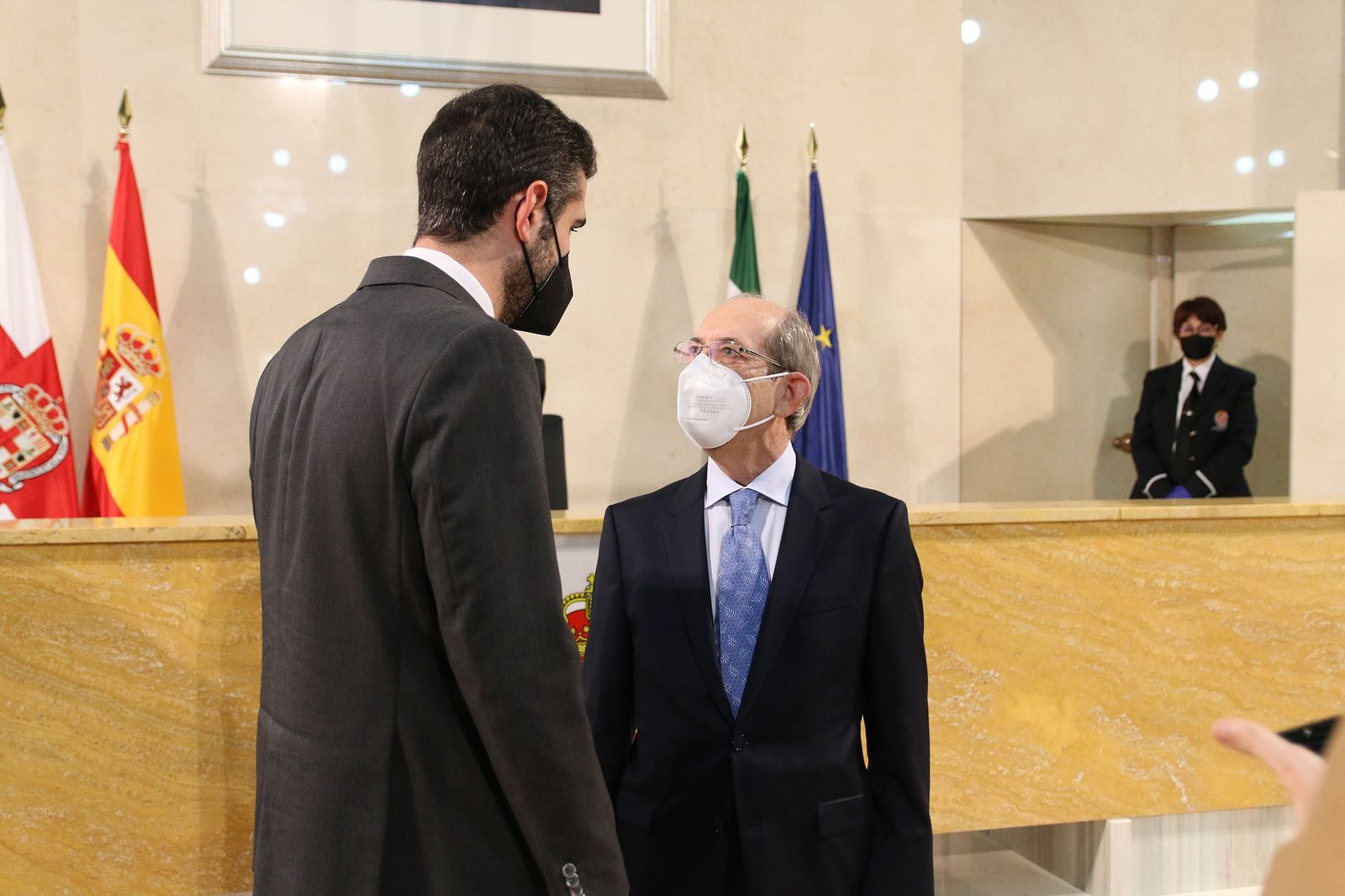 Fotogalería Escudo de Oro de la Ciudad al dermatólogo Ramón Fernández-Miranda