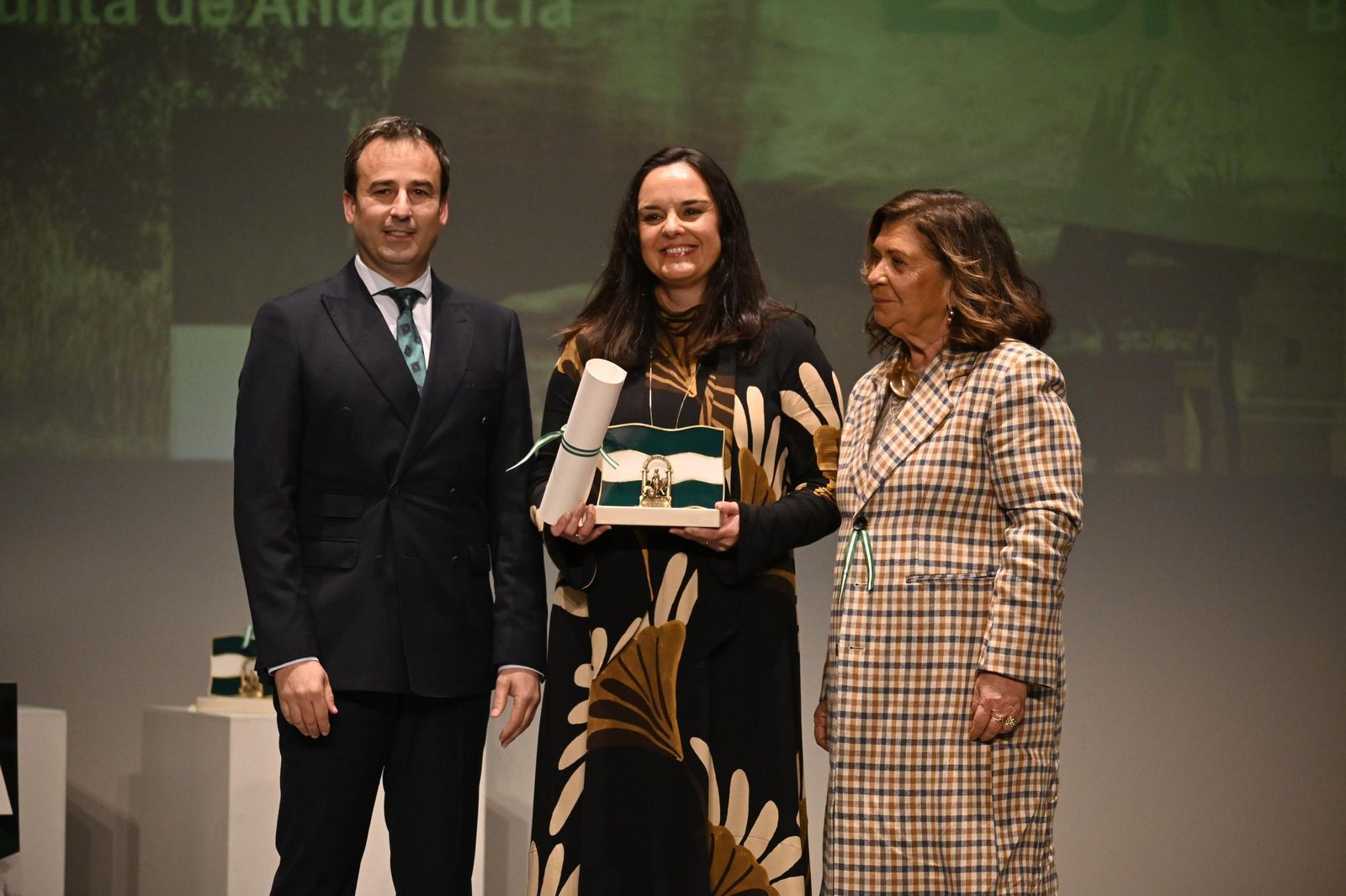 Premios de las Banderas de Andalucía en Huelva, en imágenes