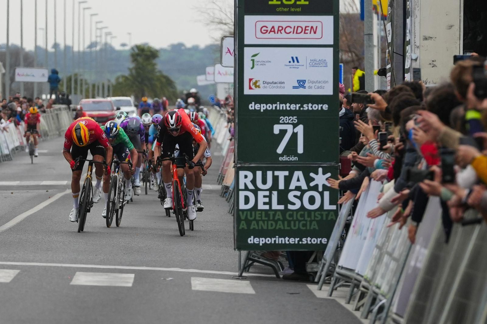 Las mejores fotos del paso por Pozoblanco de la Vuelta Ciclista a Andalucía