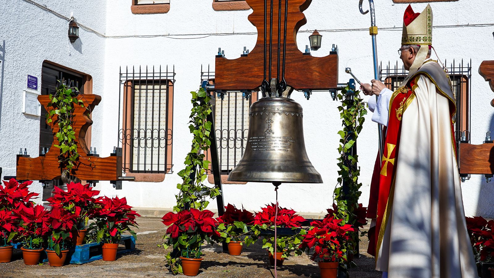 Bendición de  las campanas.