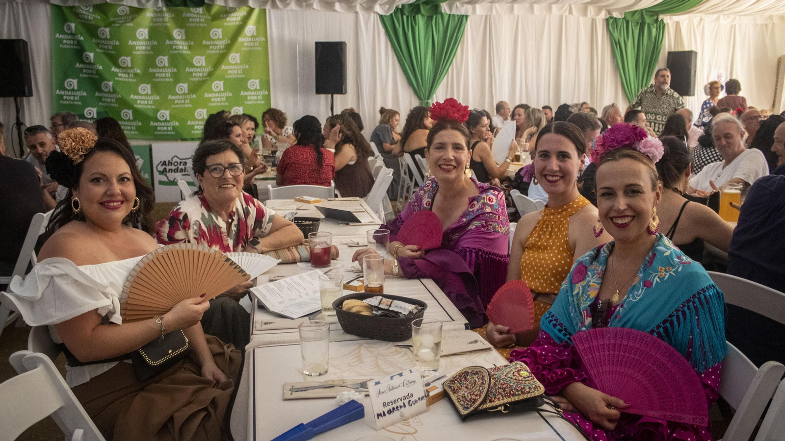 Búscate en las imágenes del viernes en la feria de Puerto Real