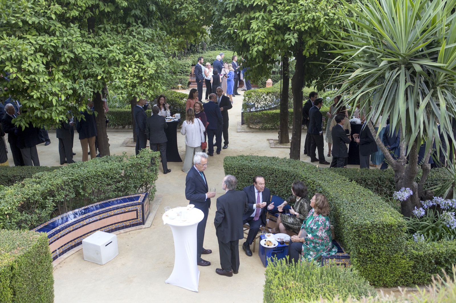 Las imágenes de la entrega de la Beca Manuel Olivencia