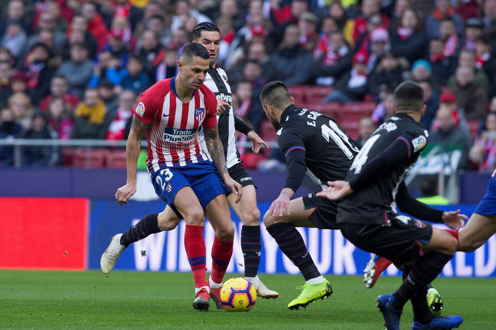 El Atlético de Madrid-Levante, en imágenes