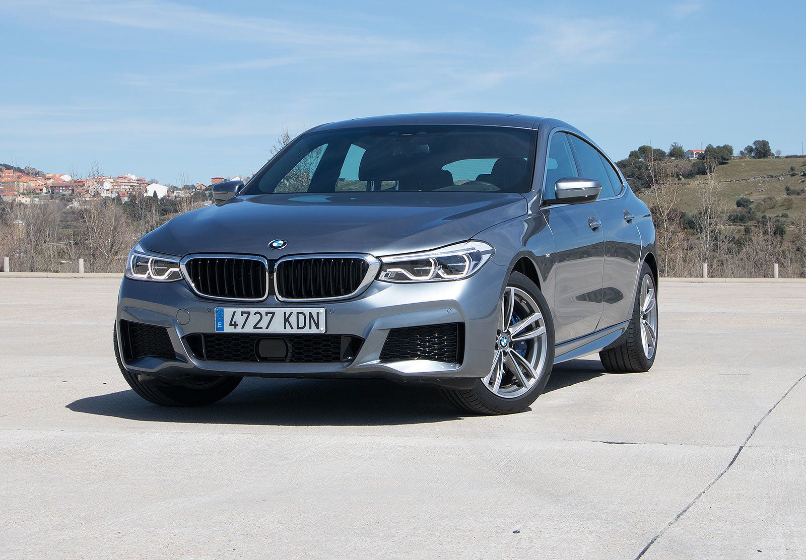 Al volante del BMW Serie 6 Gran Turismo: ¡Un salón con ruedas!