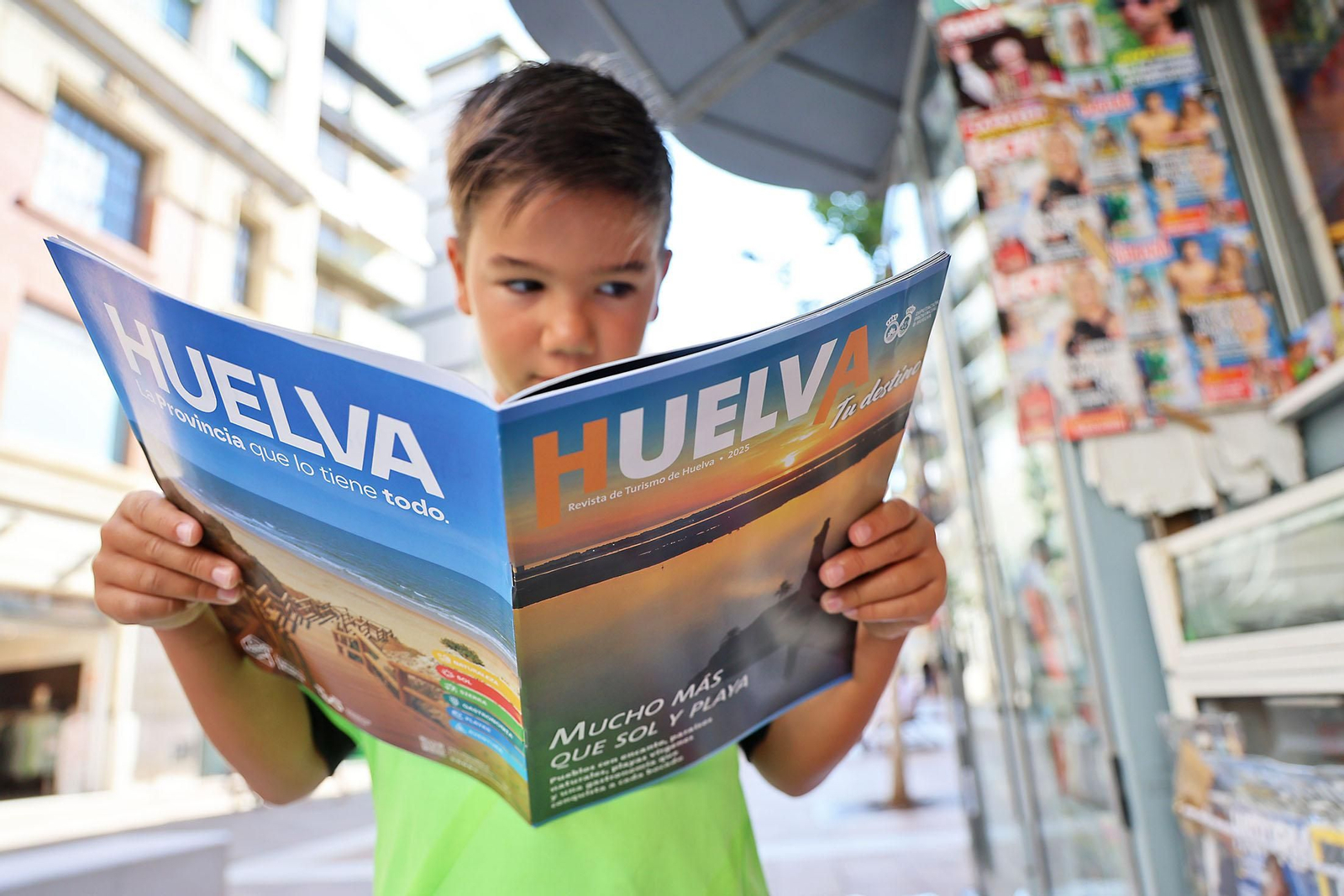 Imágenes de la calurosa mañana de martes en Huelva
