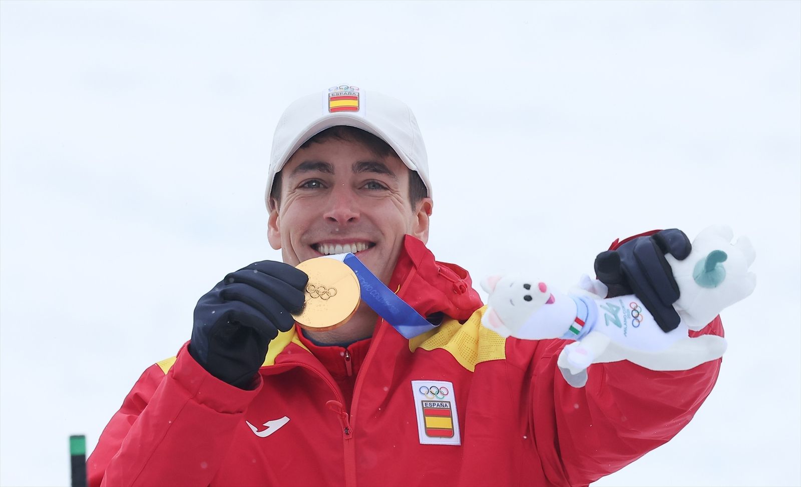 EuropaPress_7307204_oriol_cardona_coll_of_spain_gold_medal_ski_mountaineering_mens_sprint