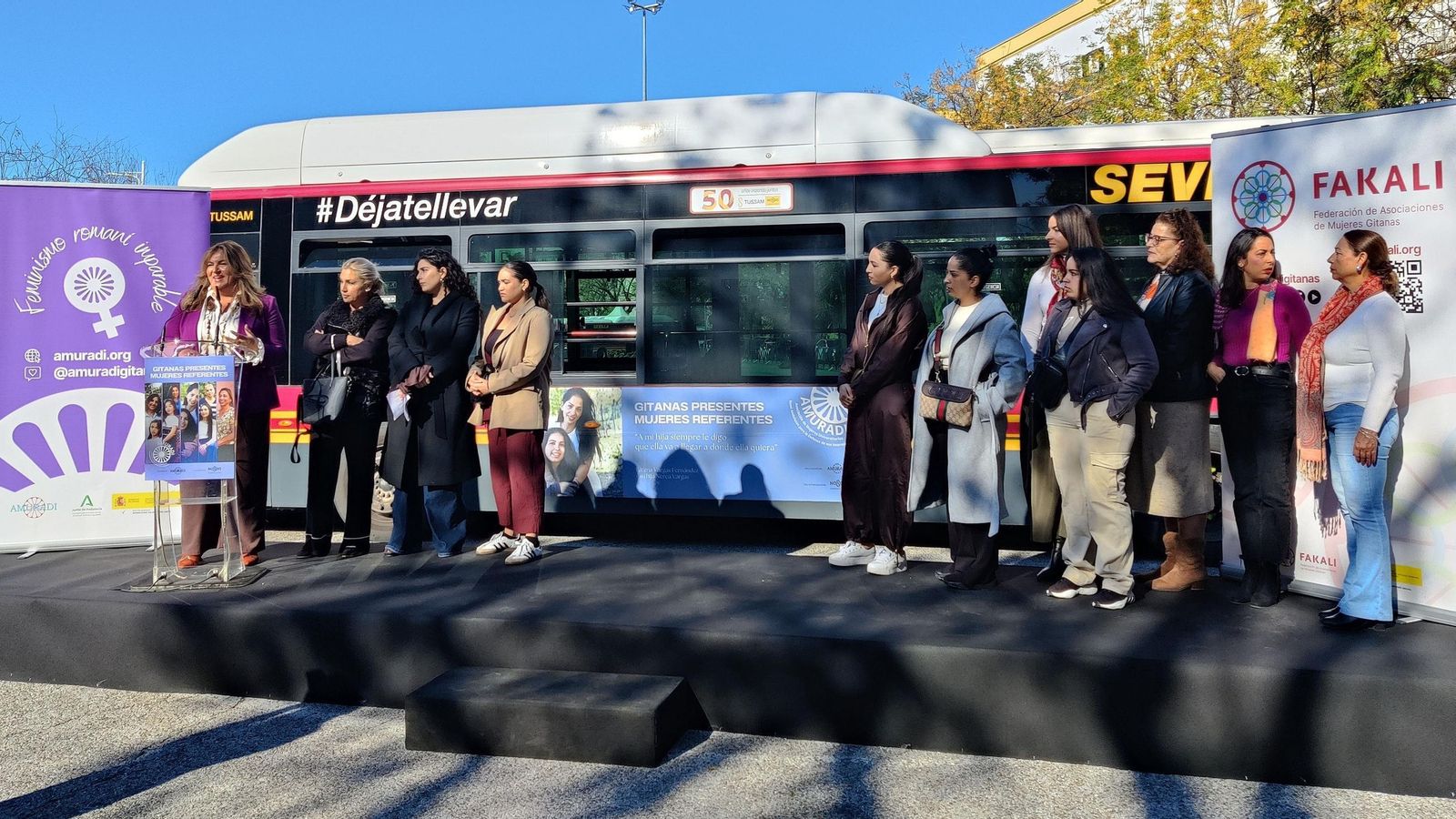 Un momento del acto de presentación de la campaña de Fakali-Amuradi.