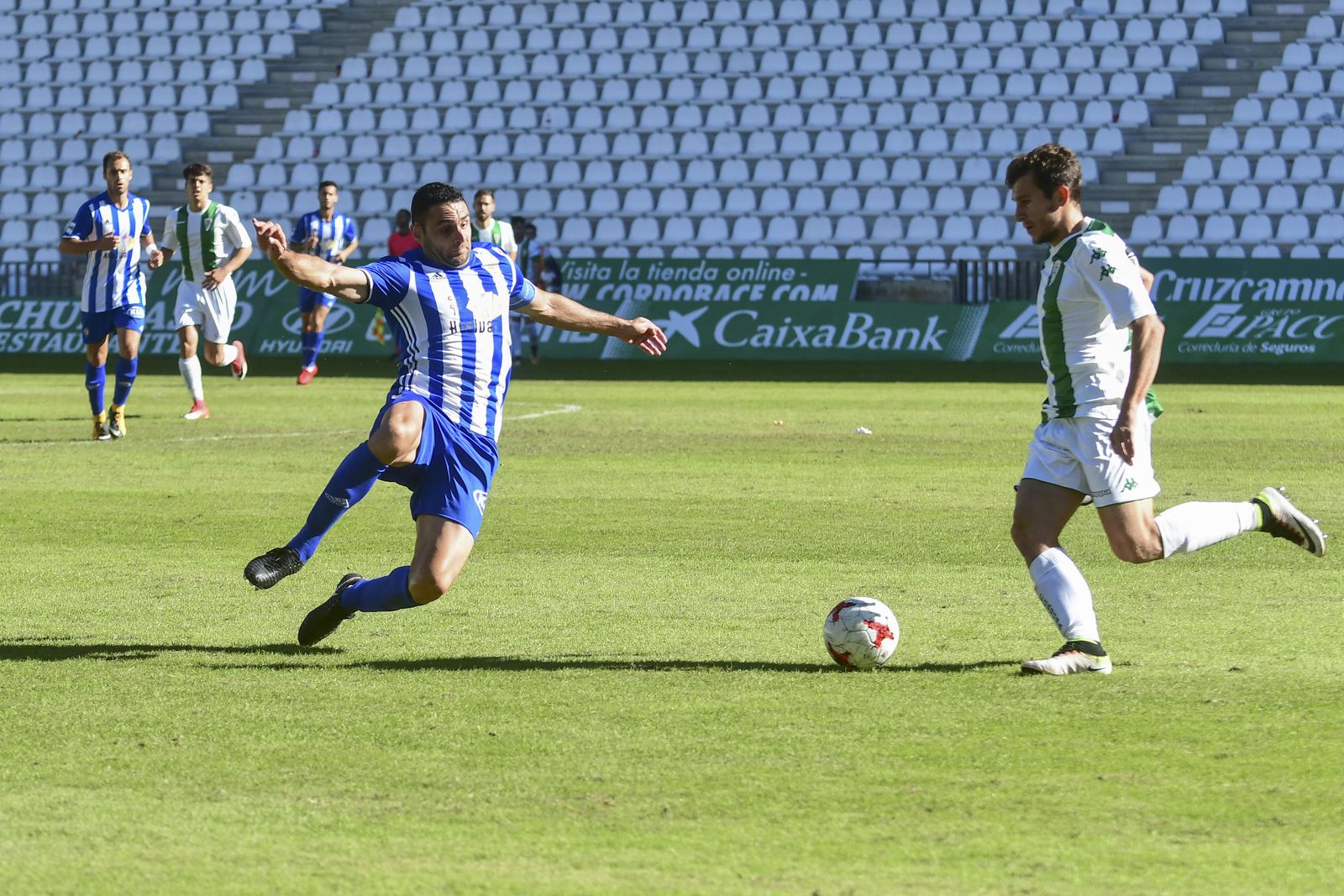 Antonio Núñez fue titular en el Arcángel en una nueva muestra de entrega y profesionalidad.