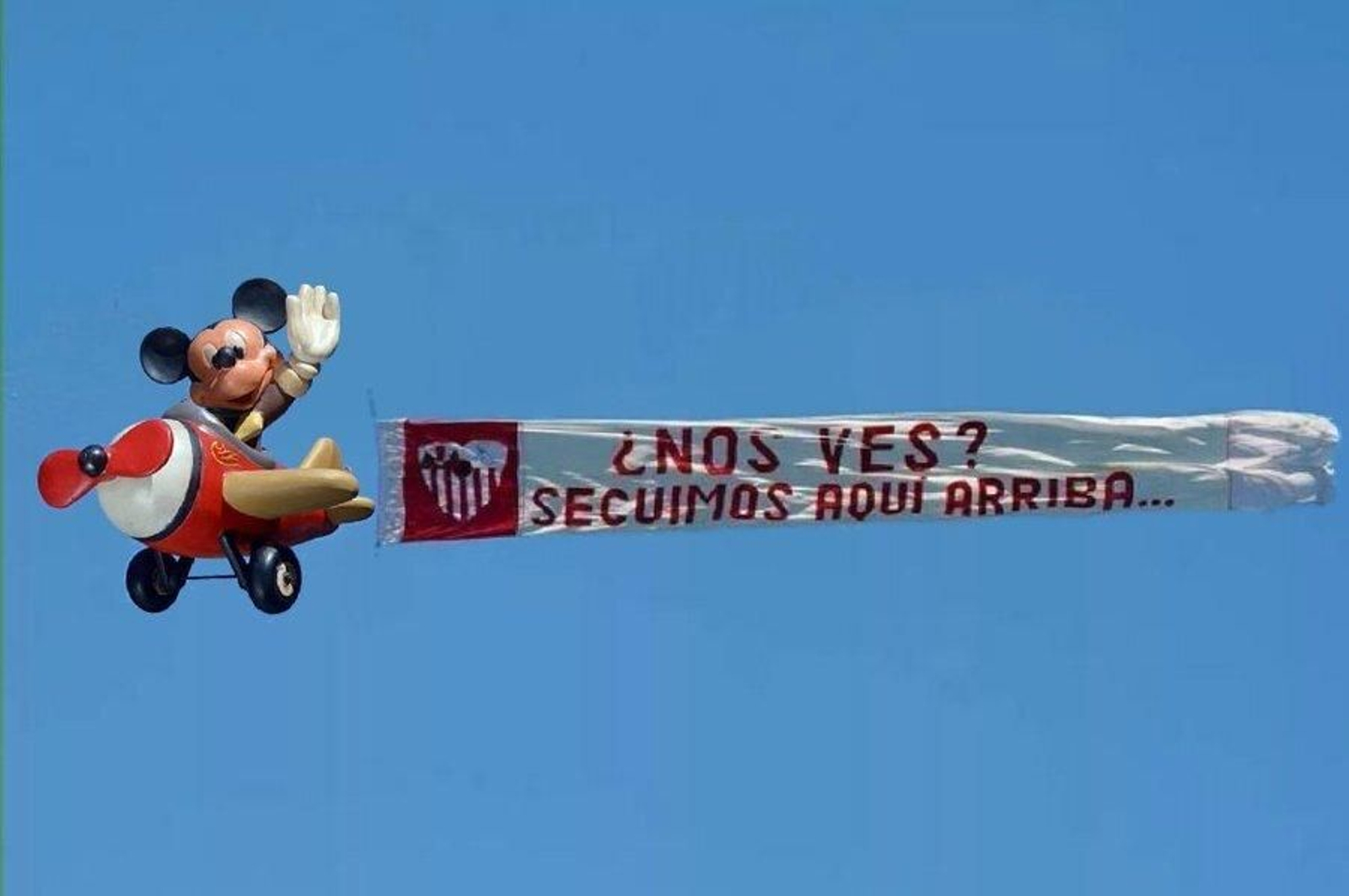 Imagen montada por un tuitero como respuesta a Peter Fischer.