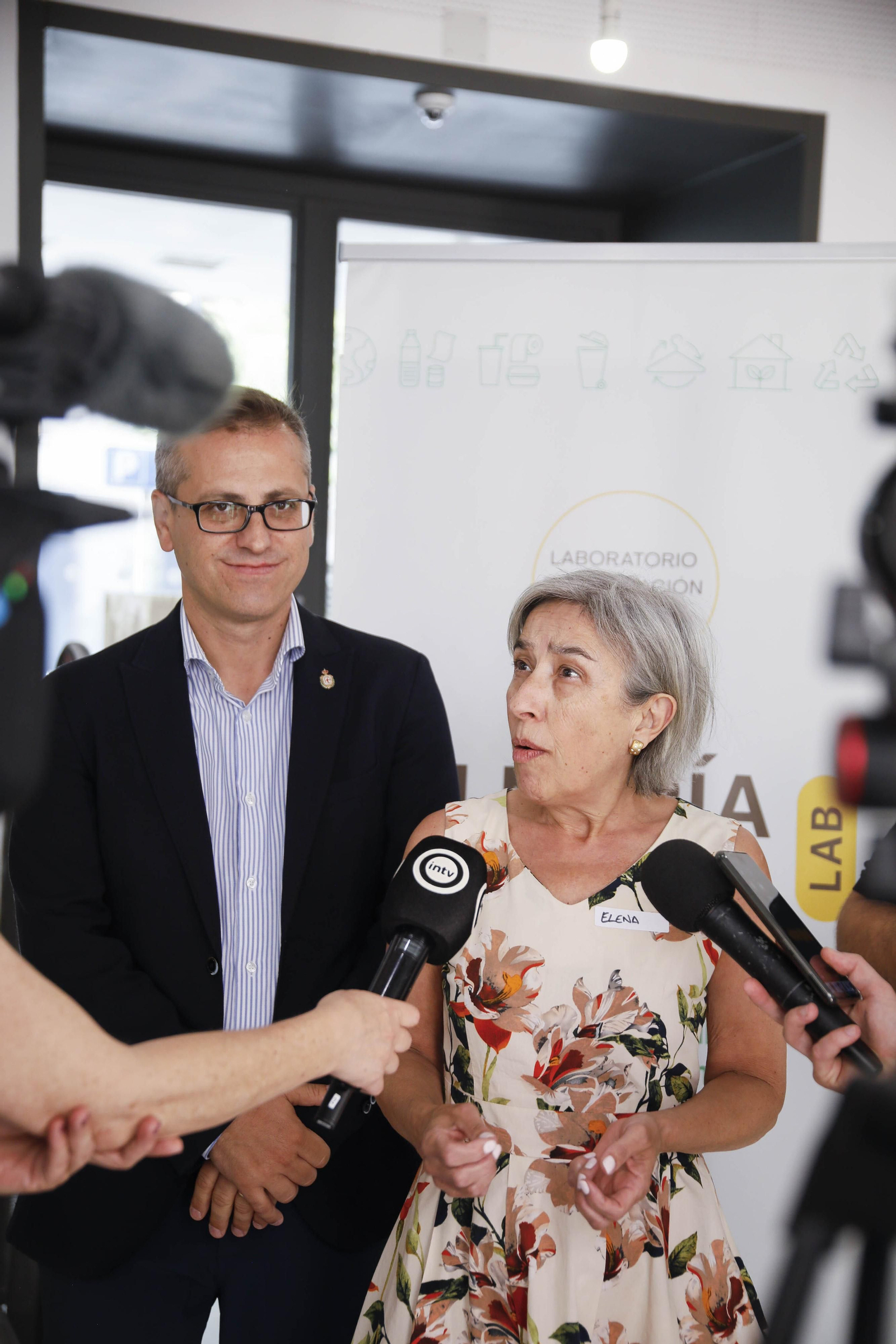 LAB de Innovación Abierta ‘Almería Residuo Cero: la economía circular para transformar la ciudad’, en imágenes