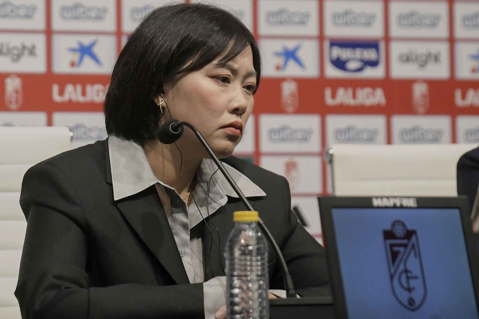 La última vez que Sophia Yang habló antes los medios fue en la presentación de Matteo Tognozzi.