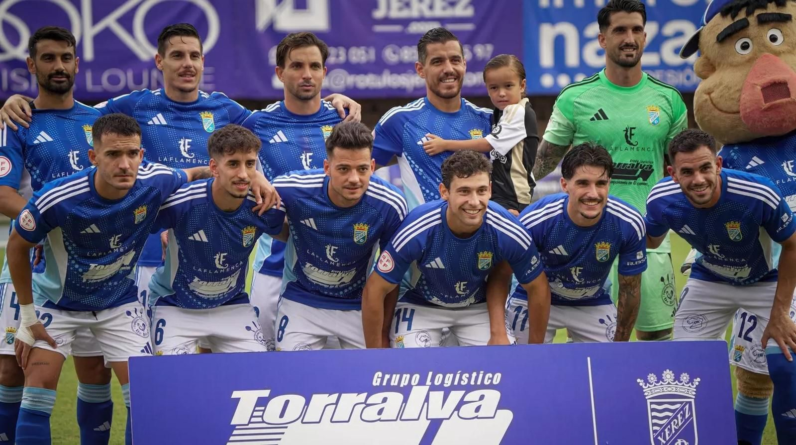 Once inicial que presentó el Xerez CD en Chapín en su partido contra el Almería B.