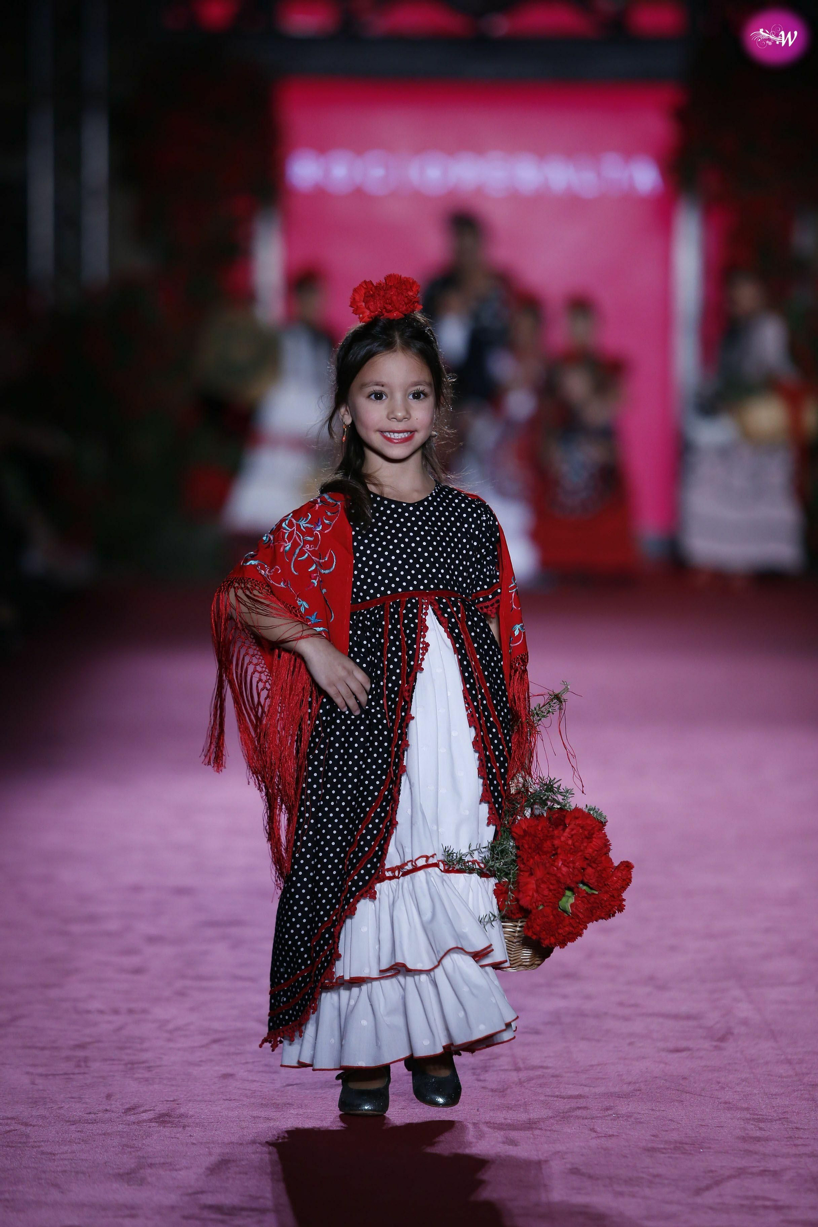 Rocío Peralta en We Love Flamenco 2020, el desfile en fotos