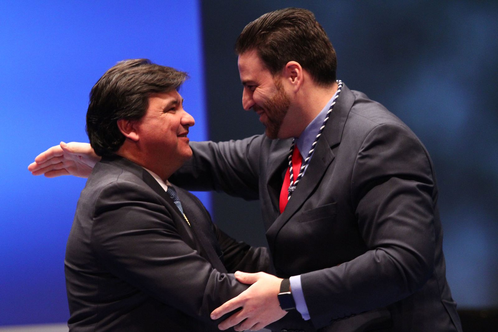 Imágenes de la entrega de las medallas de Huelva