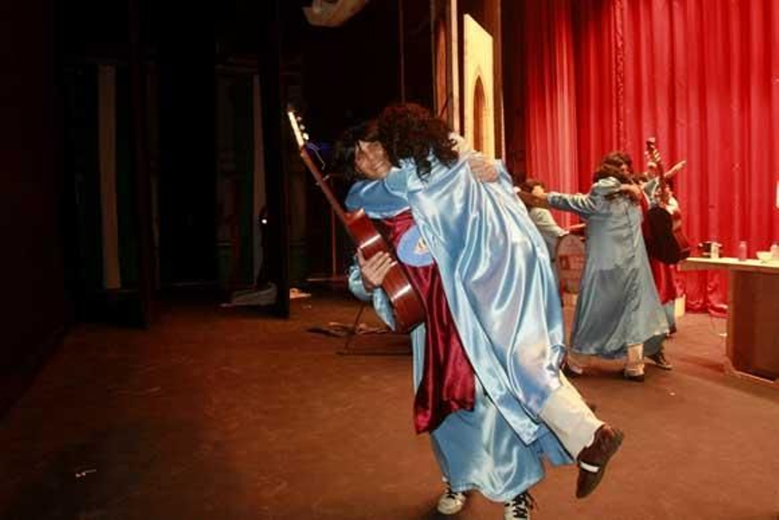 Chirigota 'Los niños cantores de Viena o de Manolete' (3º premio)

Foto: Julio Gonzalez-Jesus Marin-Lourdes de Vicente