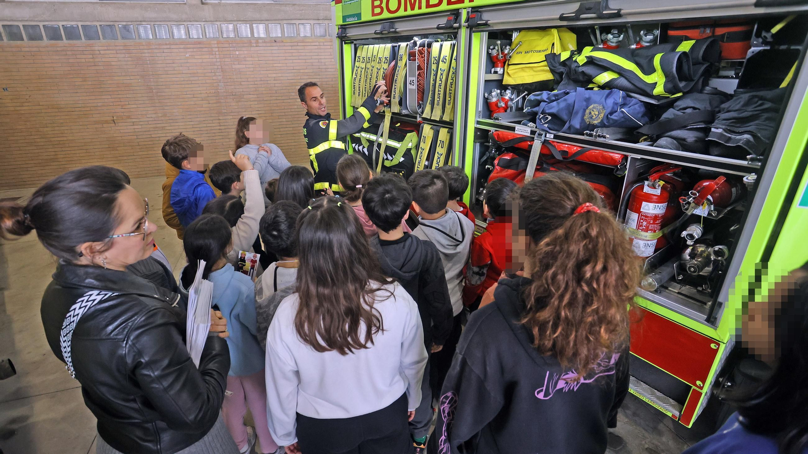 La Infanta Elena y la Alcaldesa de Jerez en la Inauguración de la XX Semana de la Prevención de Incendios Mapfre 2025 en Jerez