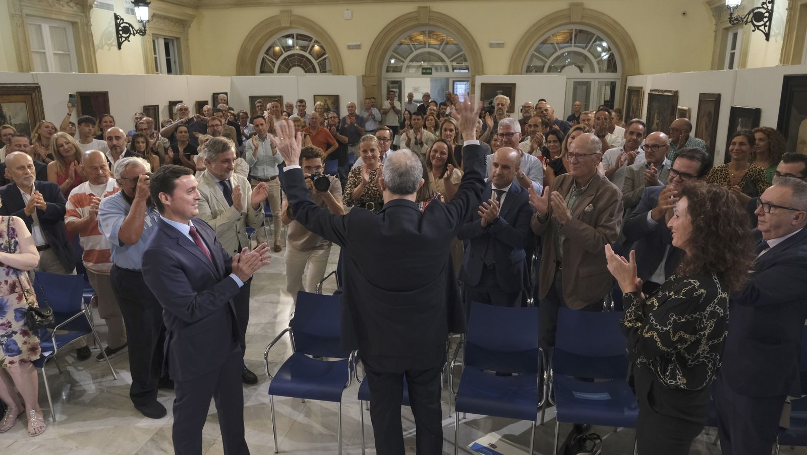 Imágenes de la entrega del Escudo de Oro de la Diputación de Almería a Ambrosio Sánchez