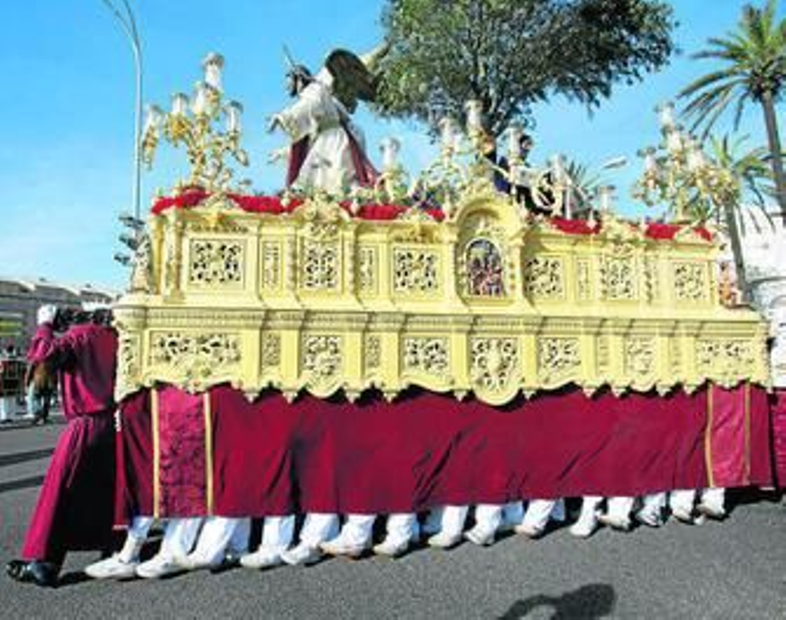 El paso de misterio de Oración en el Huerto, camino de Catedral el pasado Jueves Santo.