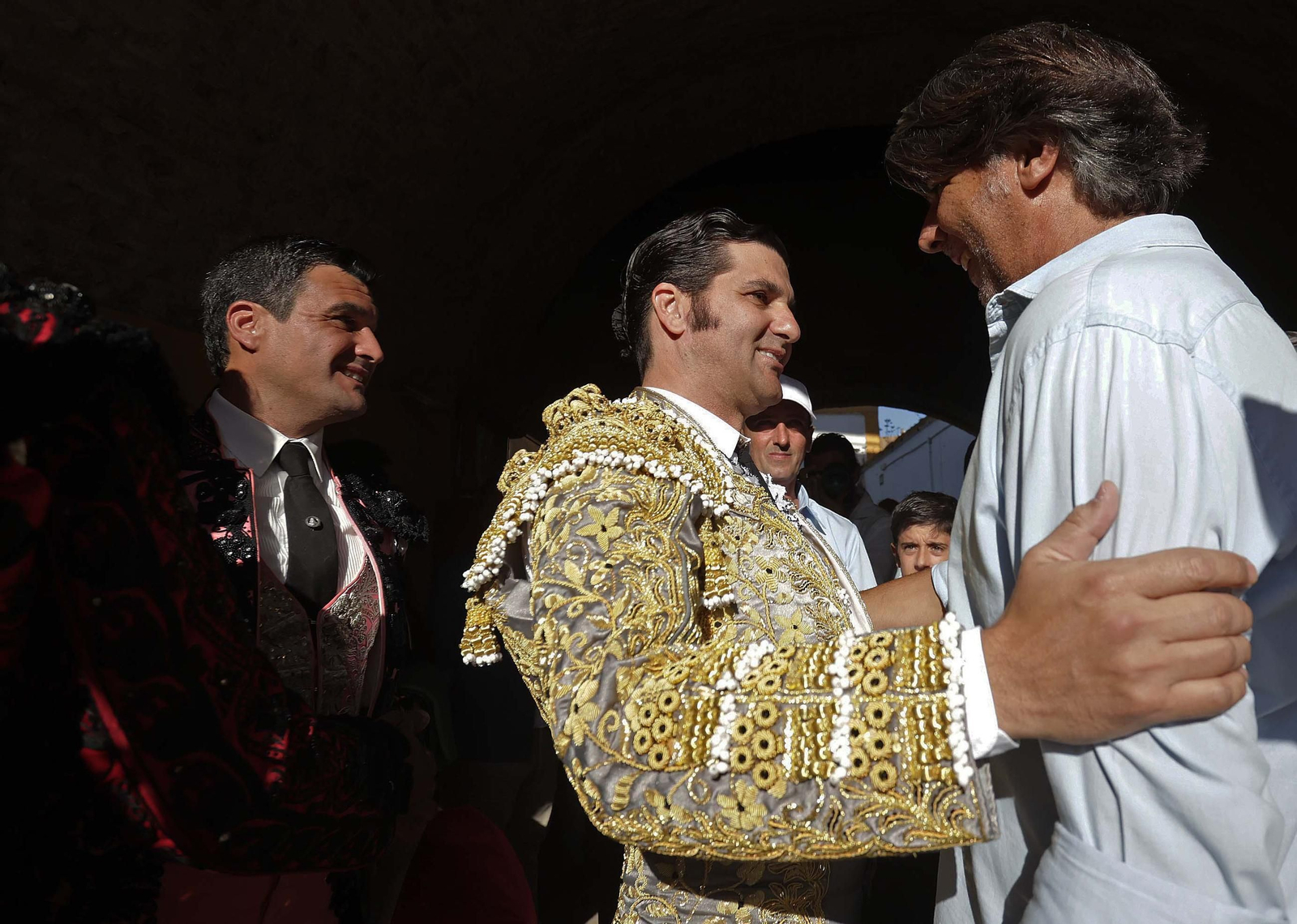 Fotos de la corrida del viernes de la Feria de La Línea: Morante de la Puebla, Talavante y David de Miranda Fotos de la corrida del viernes de la Feria de La Línea: Morante de la Puebla, Talavante y David de Miranda