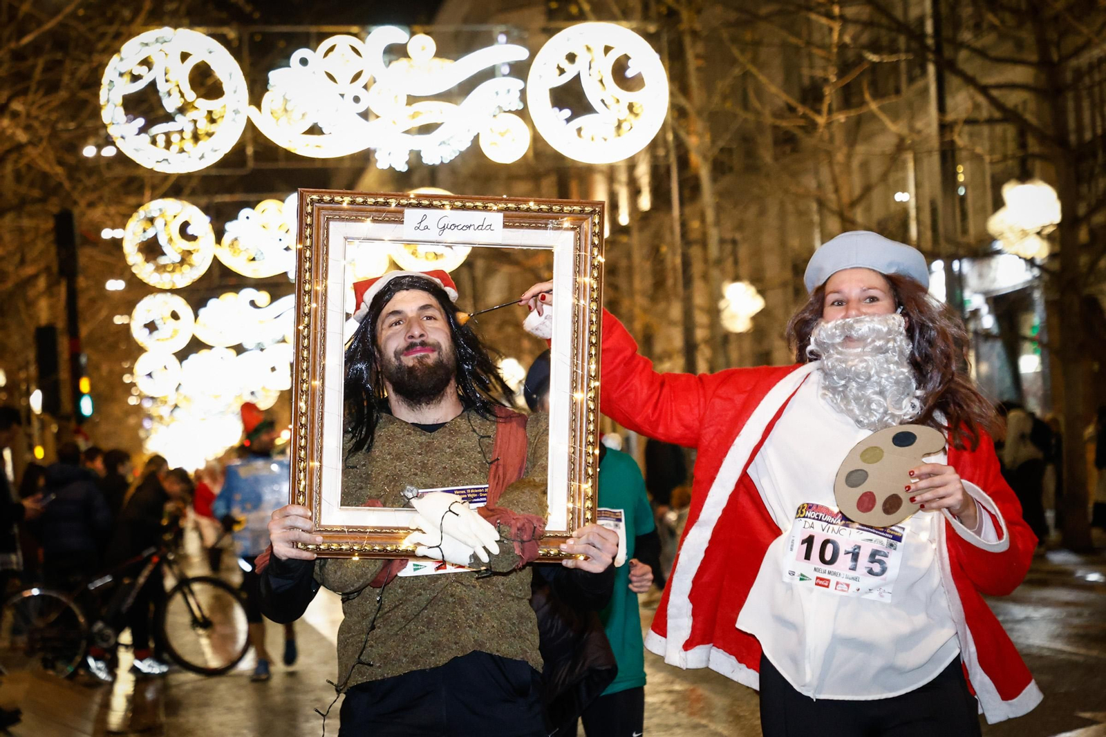 Búscate en la Carrera Nocturna de Disfraces de Granada