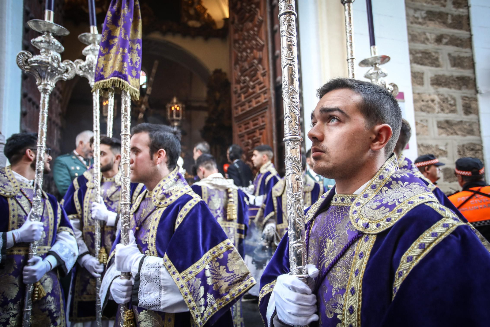 Salida procesional de la hermandad del Nazareno