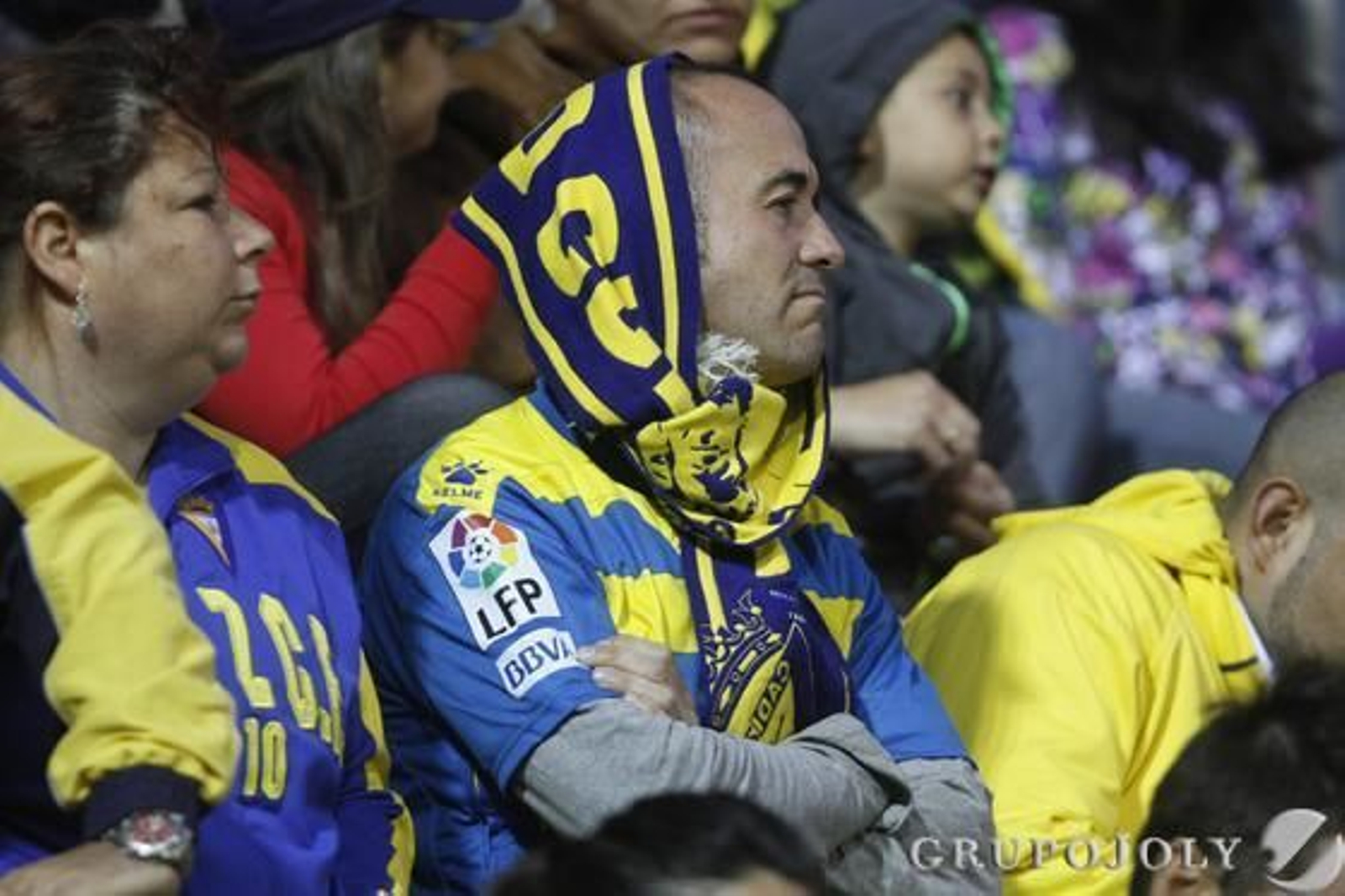 Los aficionados, cariacontecidos ante el panorama.

Foto: Lourdes de Vicente - Joaquin Pino