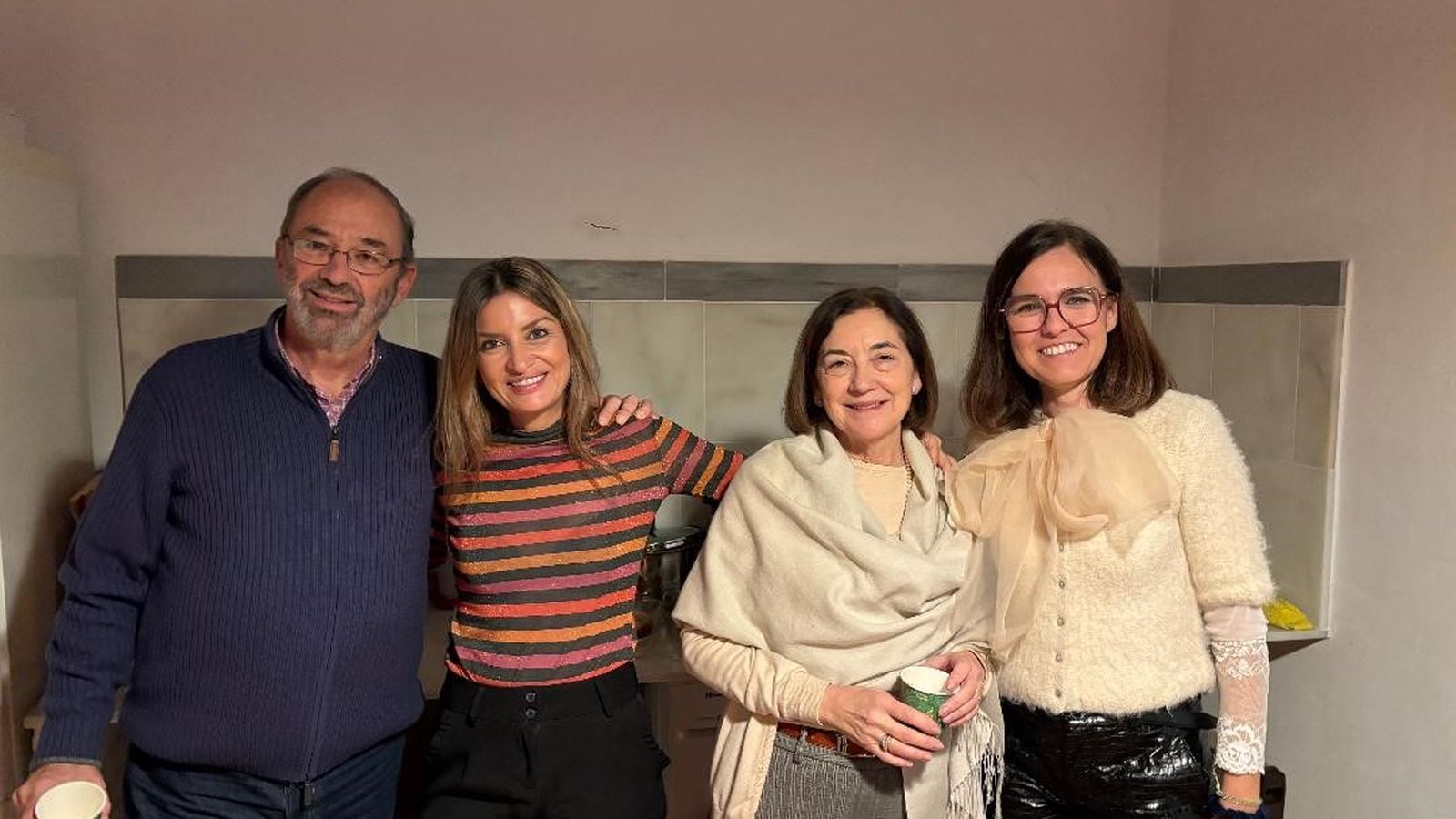Fernando Santiago, Amalia Bulnes, Isabel Pozuelo y María José Benítez, durante el festejo gastronómico.