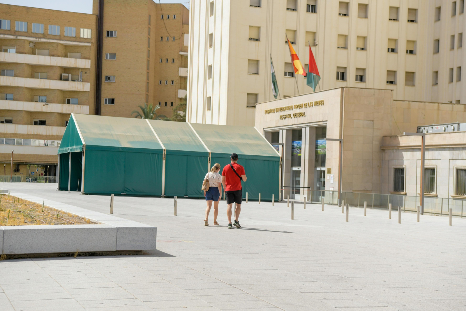 Los casos de coronavirus notificados en Granada caen un 62% respecto a la semana pasada