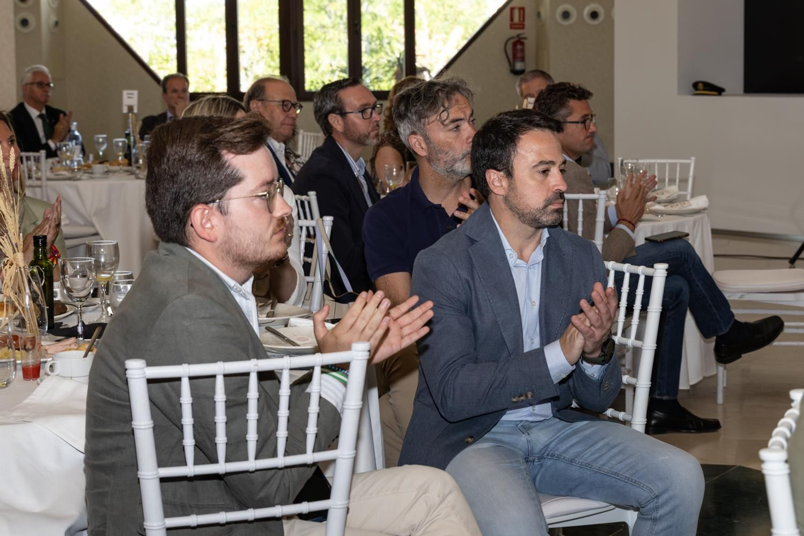 La sociedad jiennnese ha acompañado al Grupo Joly en su desayuno con la consejera.